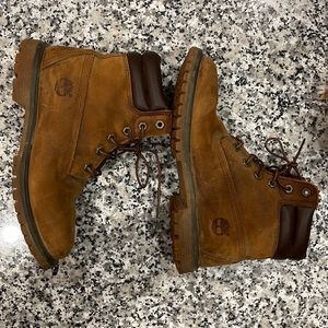 Timberland 6-Inch Waterproof Boots Women’s 8.5m